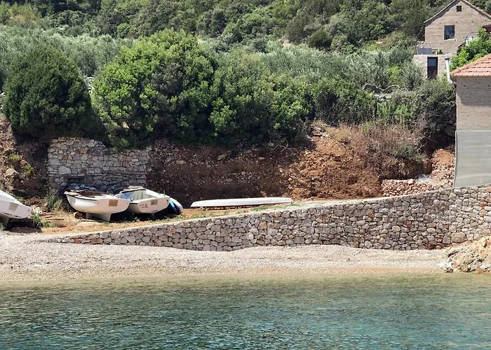 Дом отдыха Secluded Fisherman's Cove Srhov Dolac, Hvar - 15087